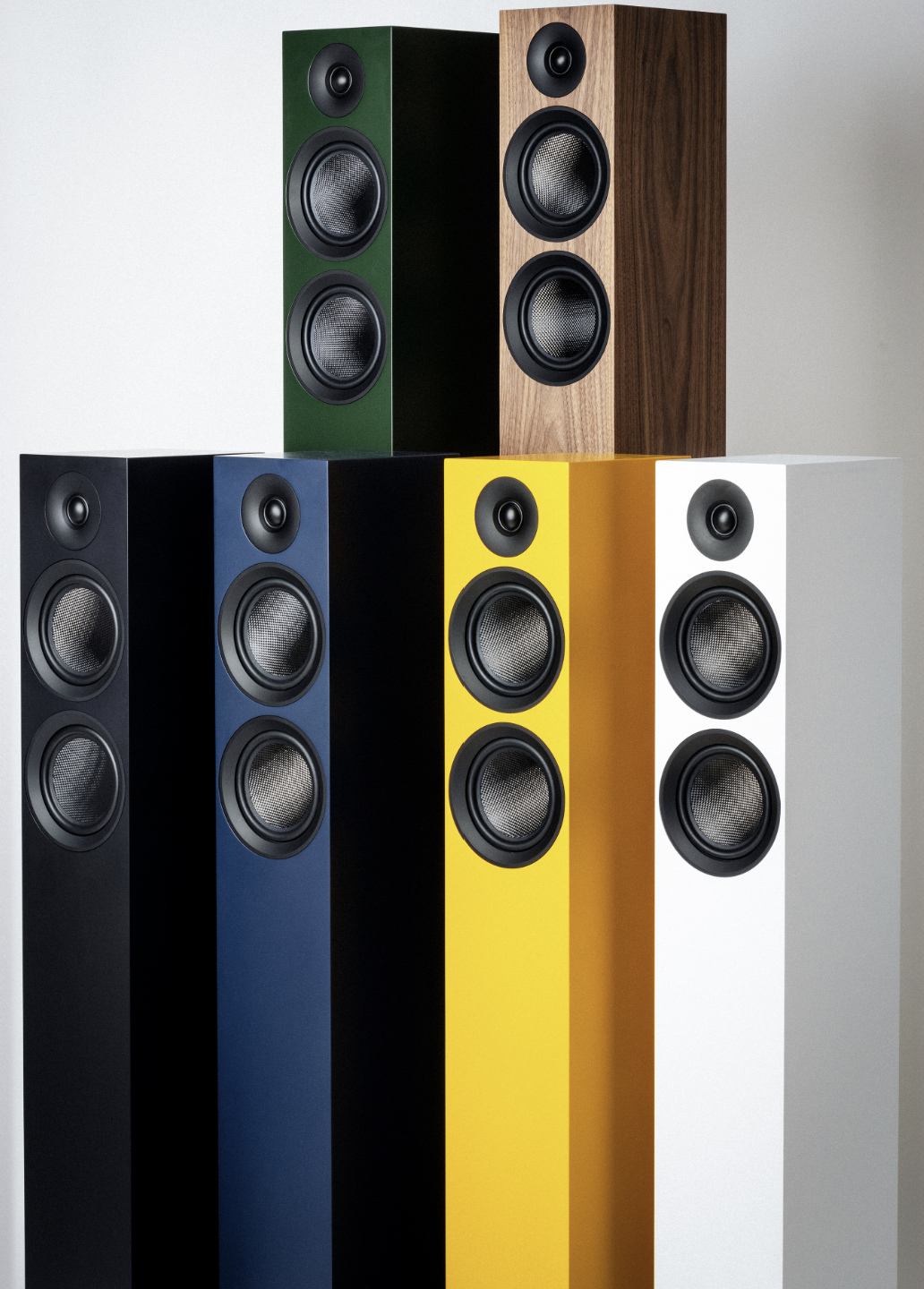 Speaker Box 12E Carbon